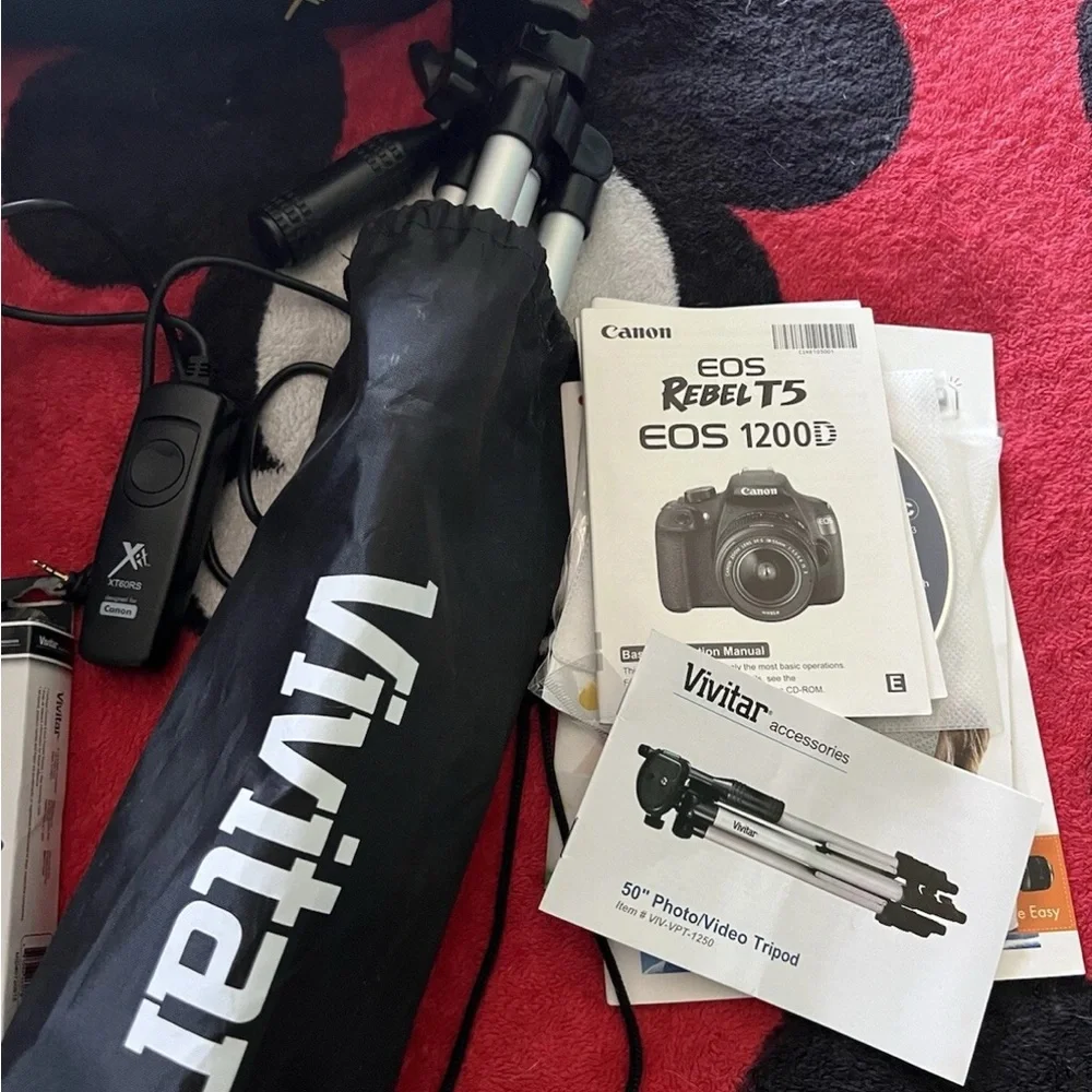LIKE NEW CANON DIGITAL CAMERA KIT-EOS REBEL T5 EOS 1200D W/ FILTERS, LENS, ETC.